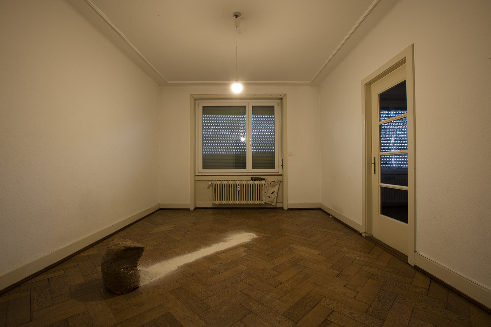 2019 09 Apartement, Basel — 04 CREEPING Back Into The BOTTLE Small — Jeronim Horvat